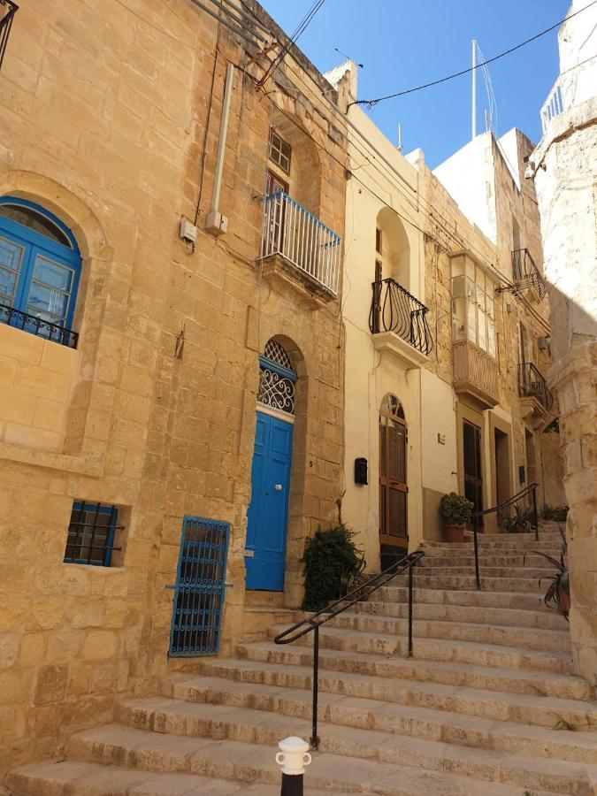 Tifkira Villa Birgu Luaran gambar