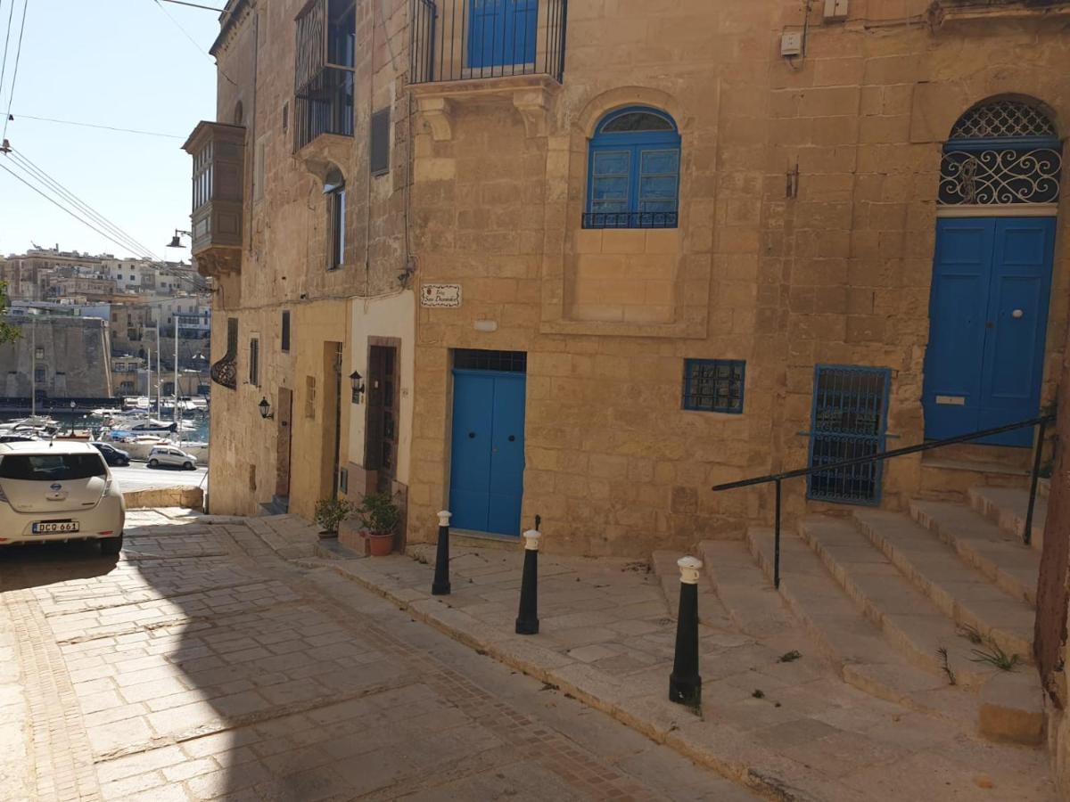 Tifkira Villa Birgu Luaran gambar